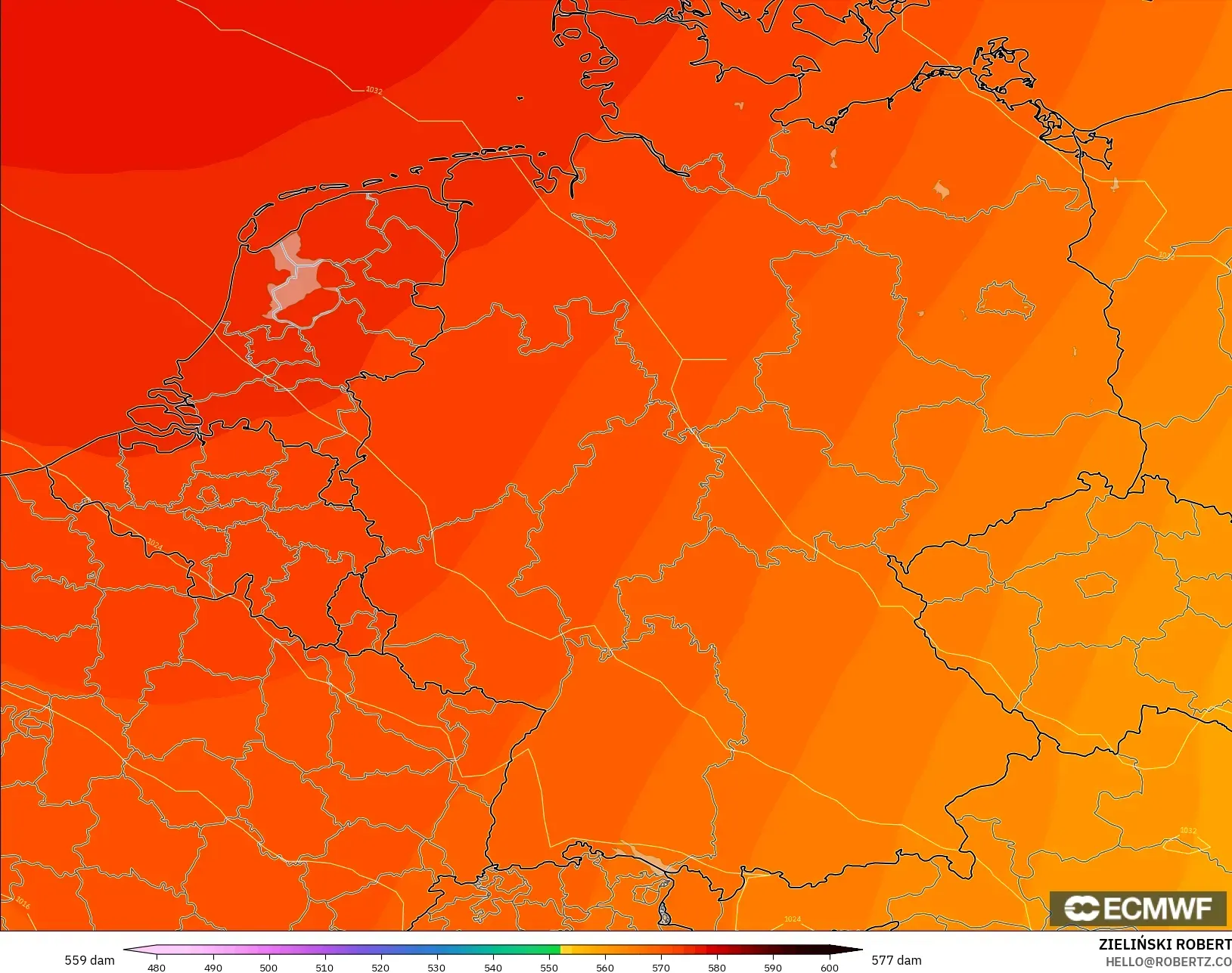 ECMWF IFS 0.25° model - Almanya, 500 hPa’da jeopotansiyel yükseklik