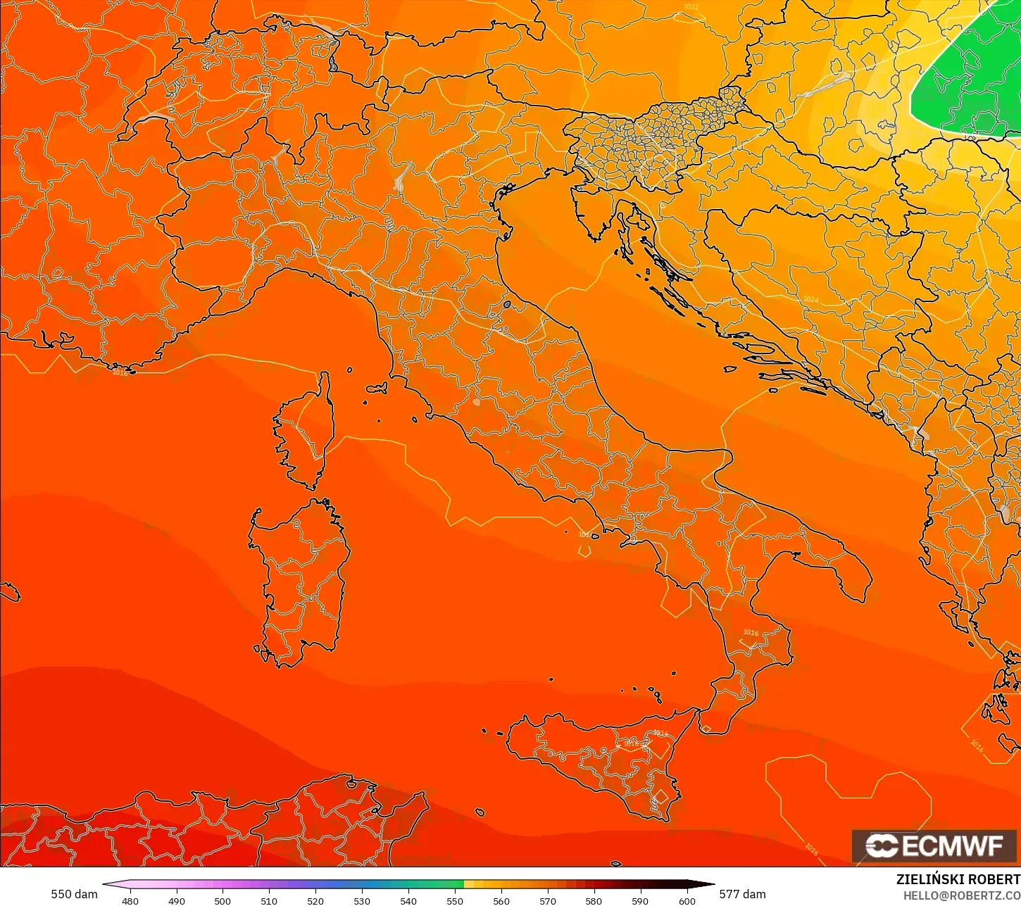 ECMWF IFS 0.25° model - İtalya, 500 hPa’da jeopotansiyel yükseklik