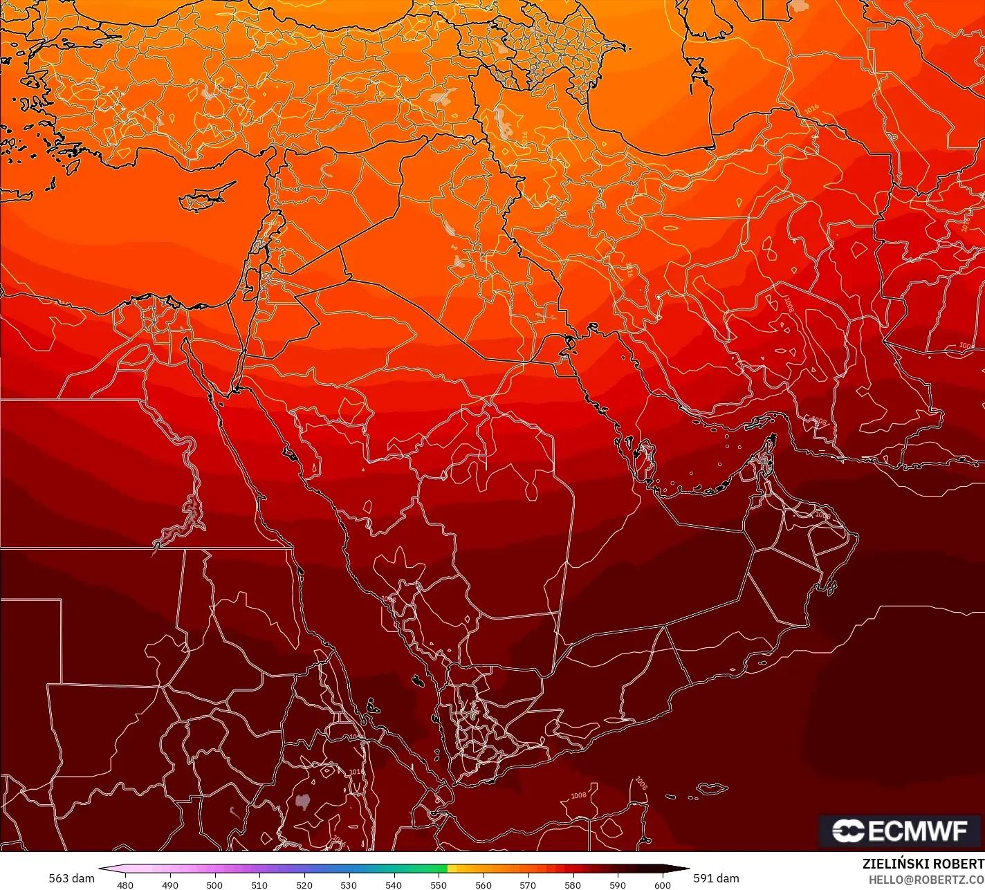 ECMWF IFS 0.25° model - Orta Doğu, 500 hPa’da jeopotansiyel yükseklik