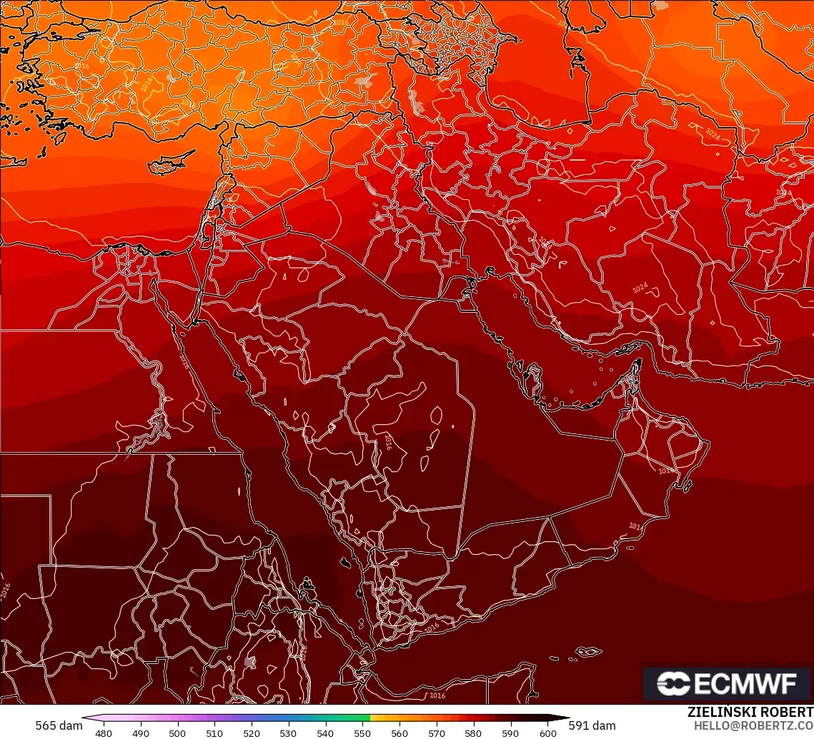 ECMWF IFS 0.25° model - Orta Doğu, 500 hPa’da jeopotansiyel yükseklik