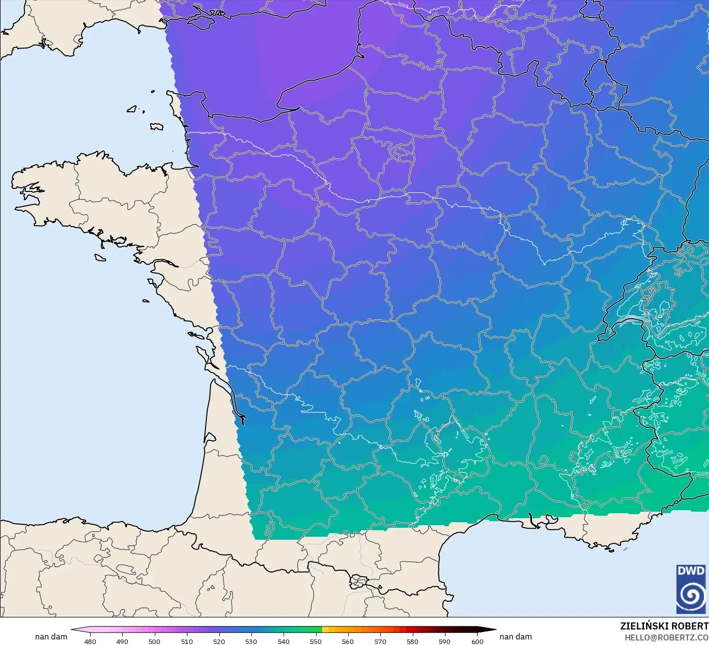 ICON Almanya 2 km model - Fransa, 500 hPa’da jeopotansiyel yükseklik