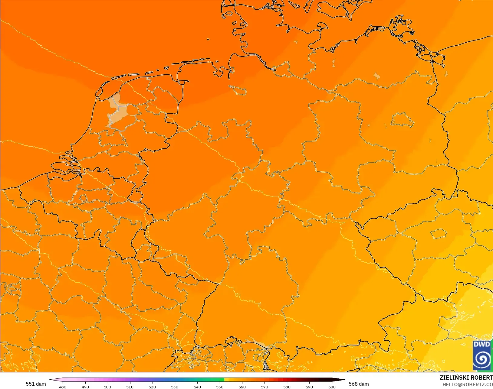 ICON Almanya 2 km model - Almanya, 500 hPa’da jeopotansiyel yükseklik