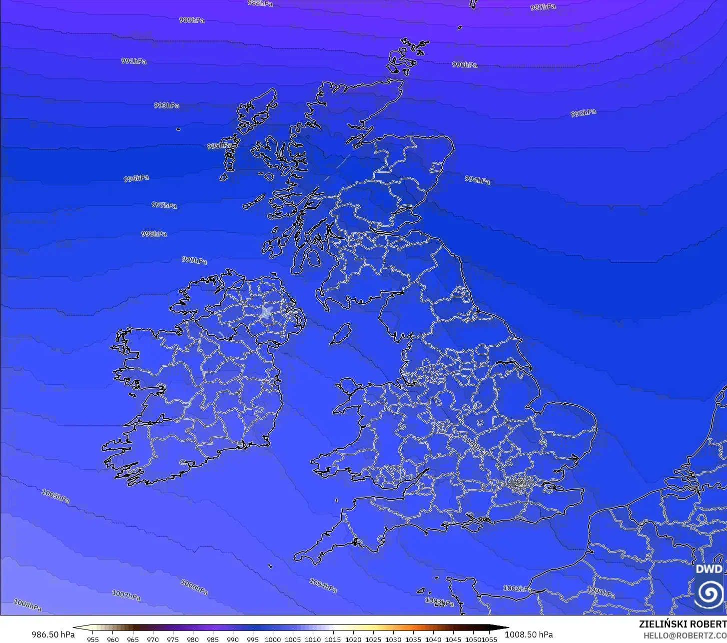 ICON model - Birleşik Krallık, Basınç