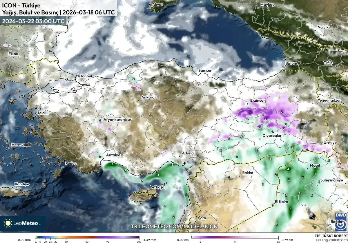22 Mart 2026 Sabahında Türkiye Üzerinde Bulutlu Gökyüzü